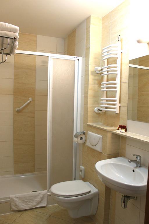 Hotel Gorski Pruszcz Gdański Eksteriør bilde